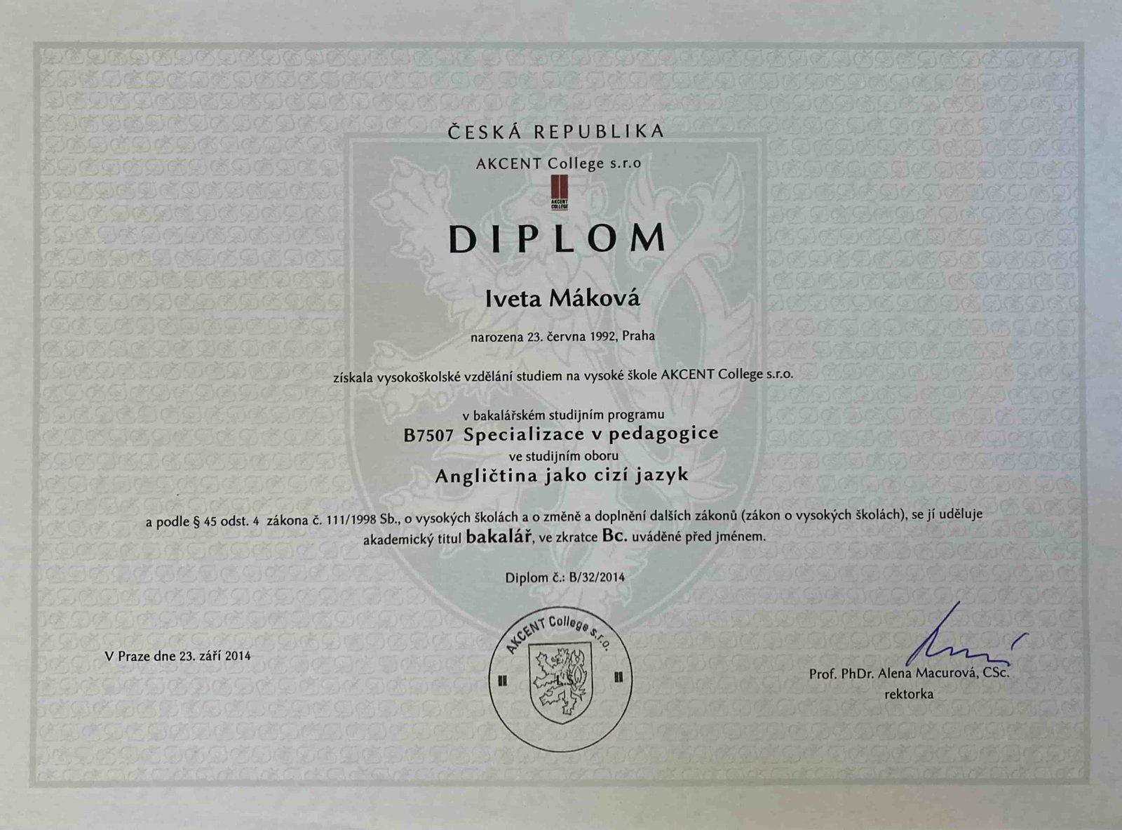 Bakalářský diplom AKCENT College - Iveta Máková